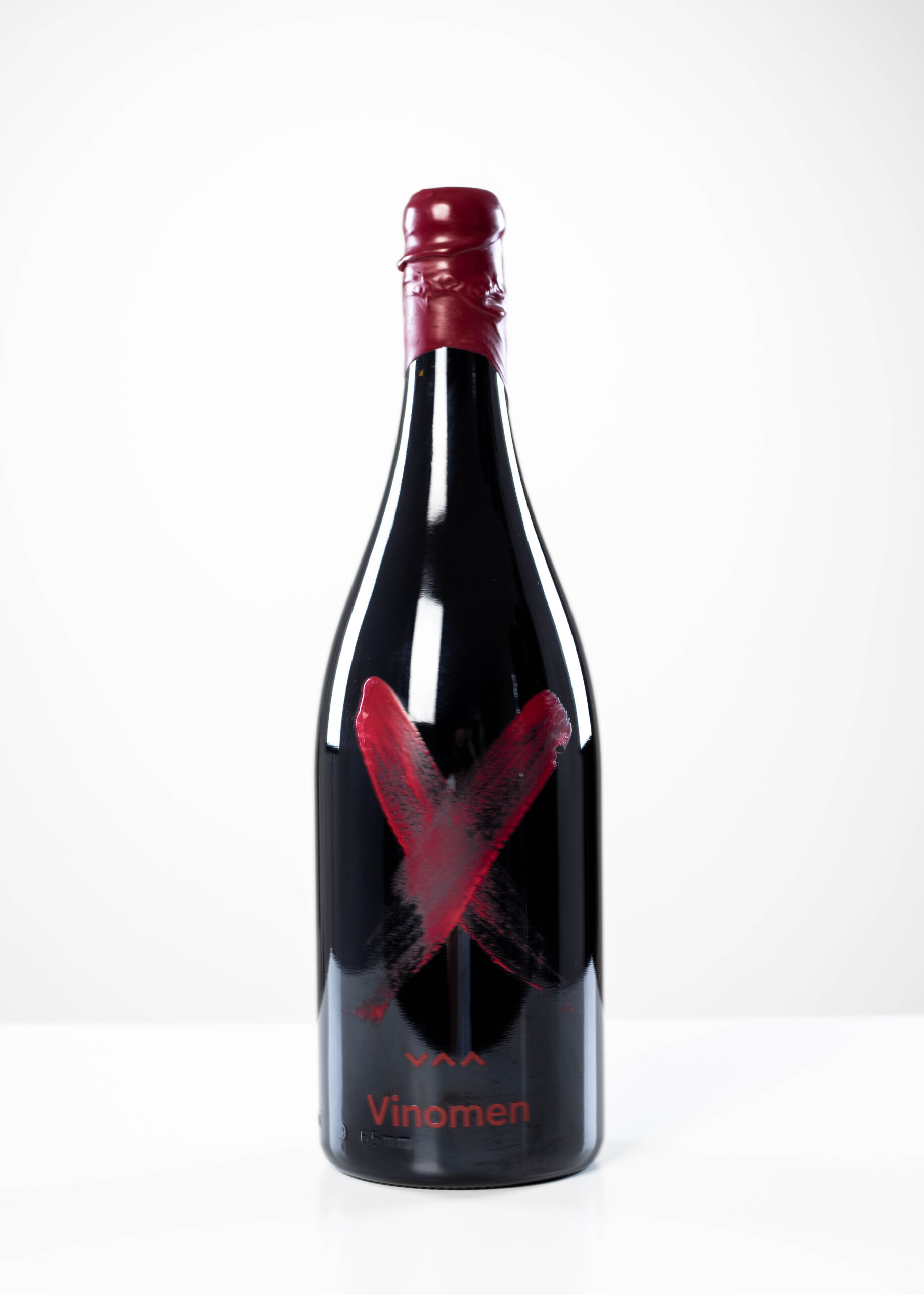 X RED // AUSVERKAUFT